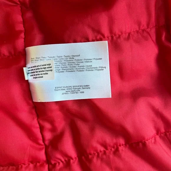 Look Ravishing in Red! - Picture 5 of 8